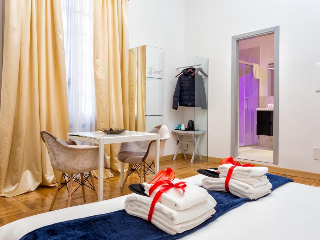 Queen Palace Suites روما المظهر الخارجي الصورة