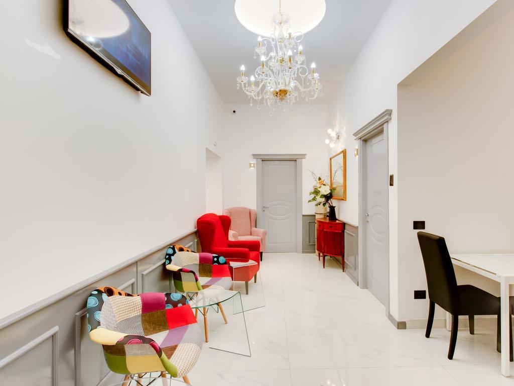 Queen Palace Suites روما المظهر الخارجي الصورة