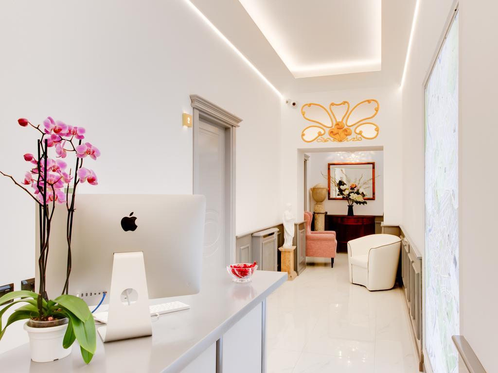 Queen Palace Suites روما المظهر الخارجي الصورة
